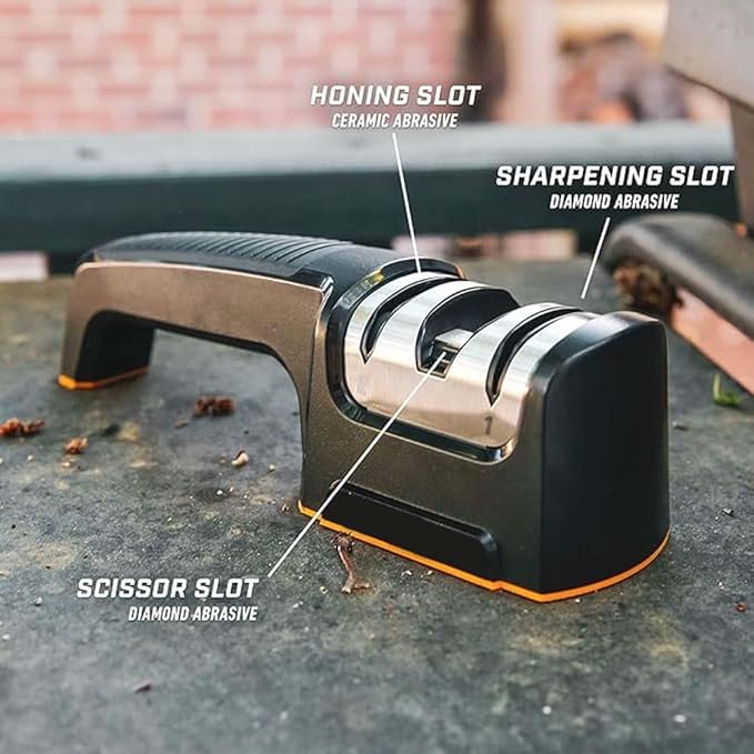 Compact Pull-Through Kitchen Knife
