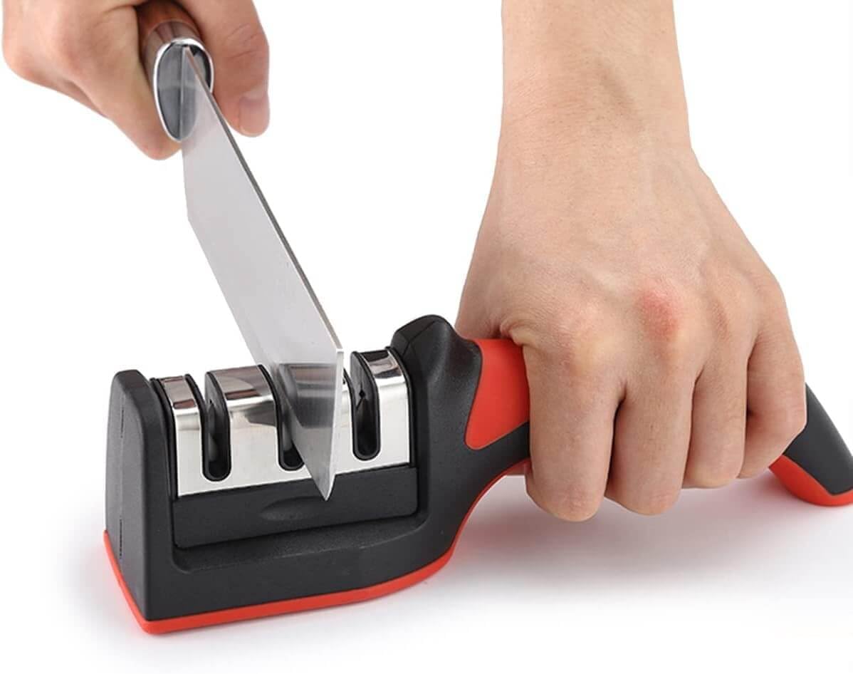 Compact Pull-Through Kitchen Knife