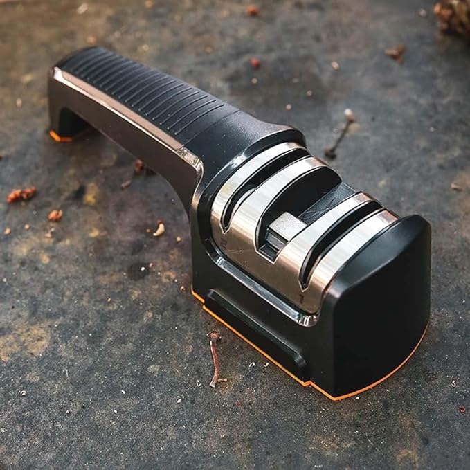 Compact Pull-Through Kitchen Knife