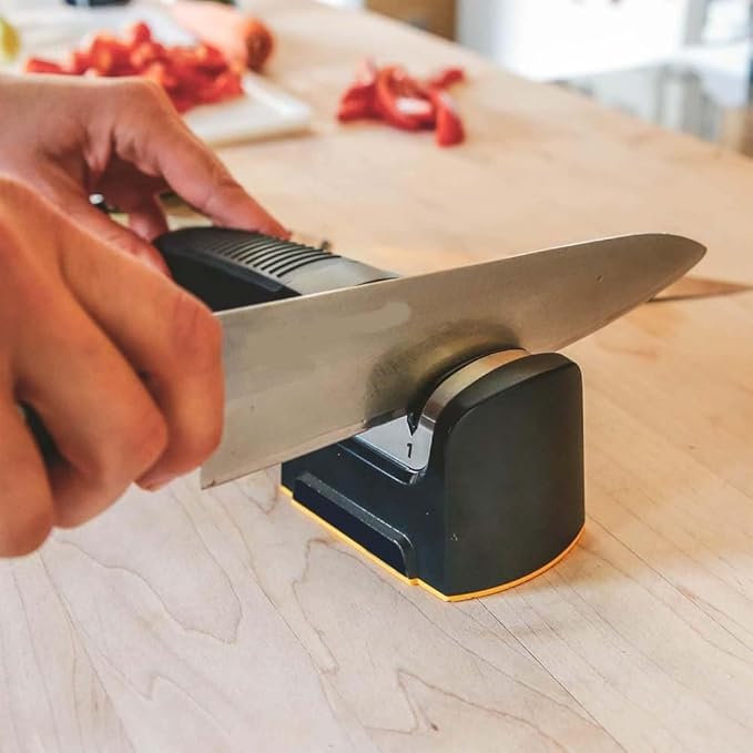 Compact Pull-Through Kitchen Knife