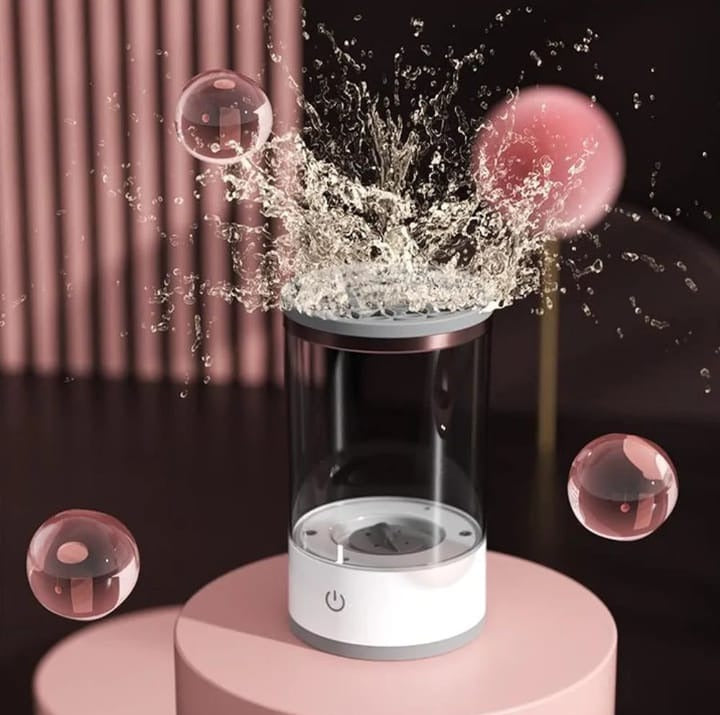 3-in-1 Automatic Makeup Brush Cleaning
